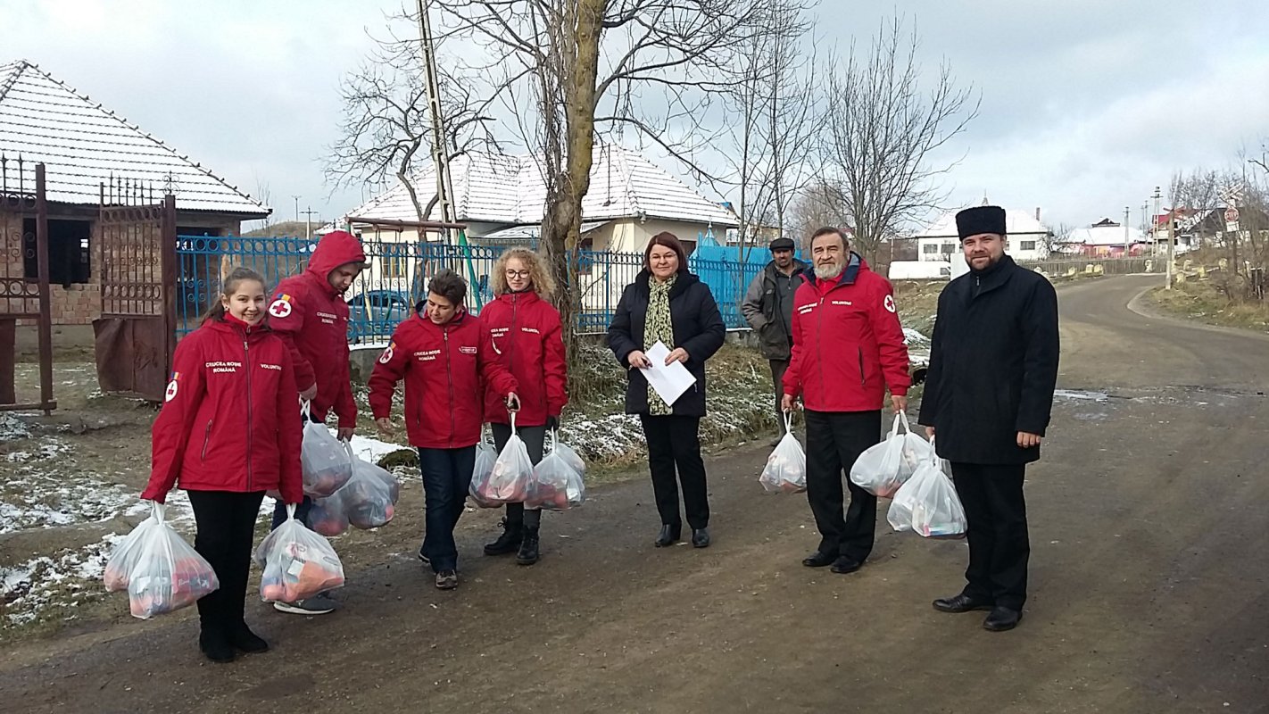 Campanii pentru ajutorarea semenilor aflați în dificultate 25811