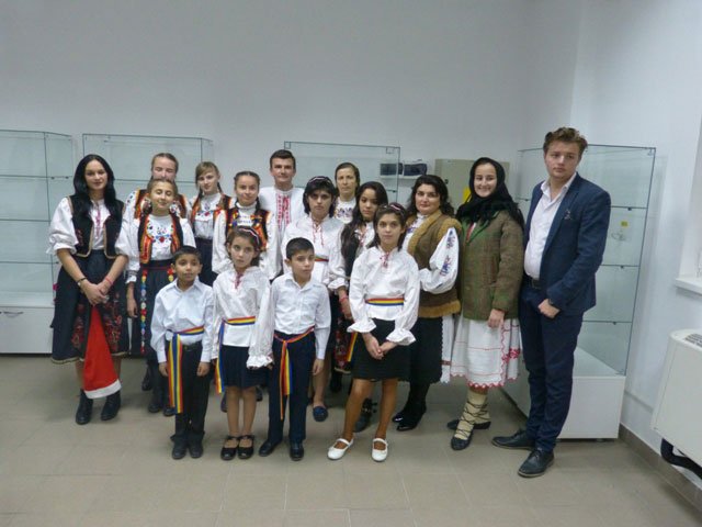 Campanii pentru ajutorarea semenilor aflați în dificultate 25815