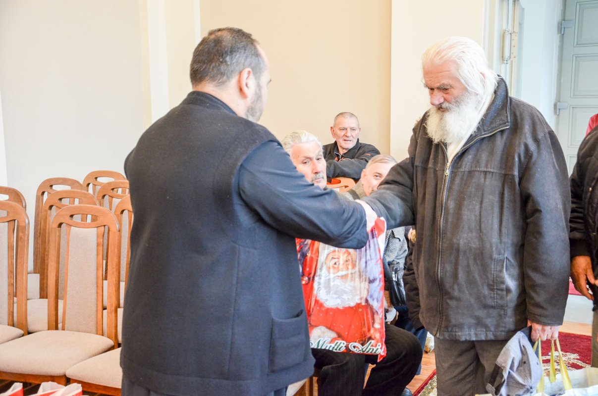 Acțiune social-filantropică pentru persoanele dezavantajate economic  25767