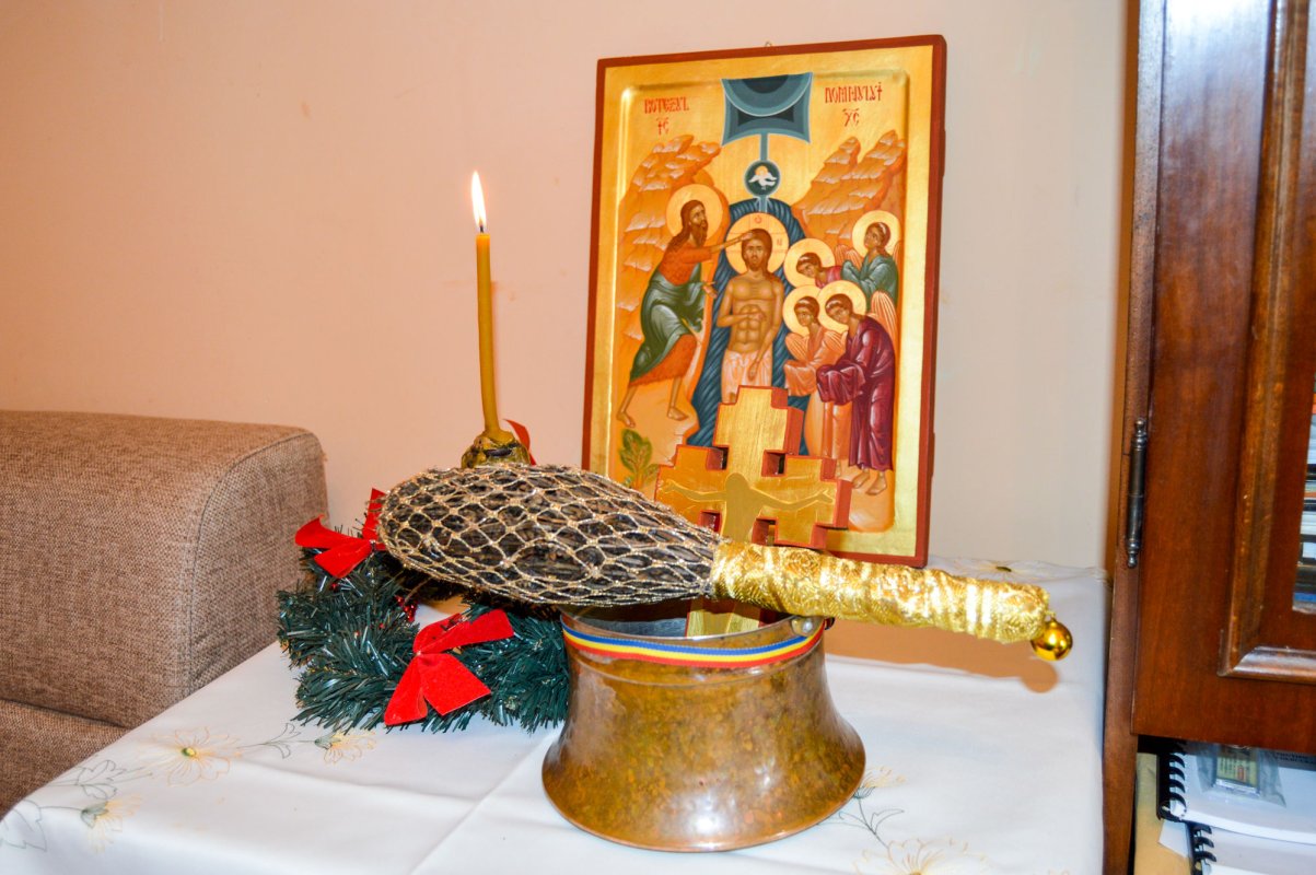 Teofania sau logosifierea simţurilor 25667