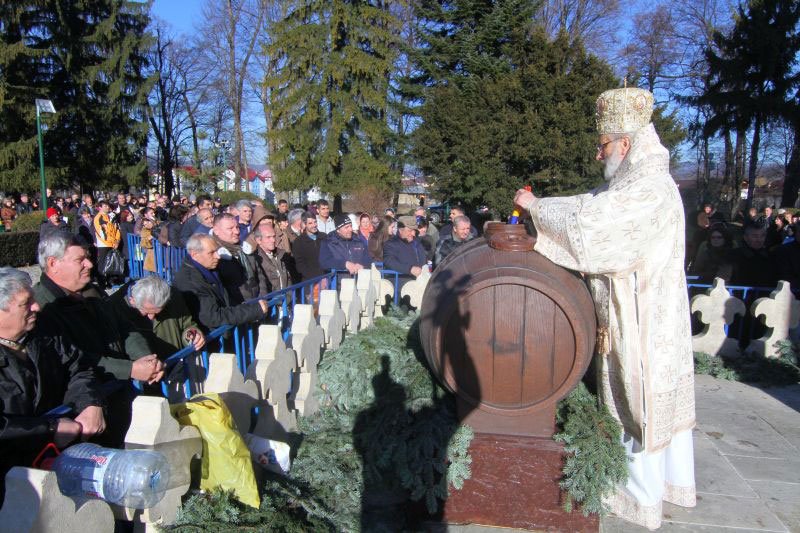 Slujbe și tradiții de praznicul Teofaniei 25615