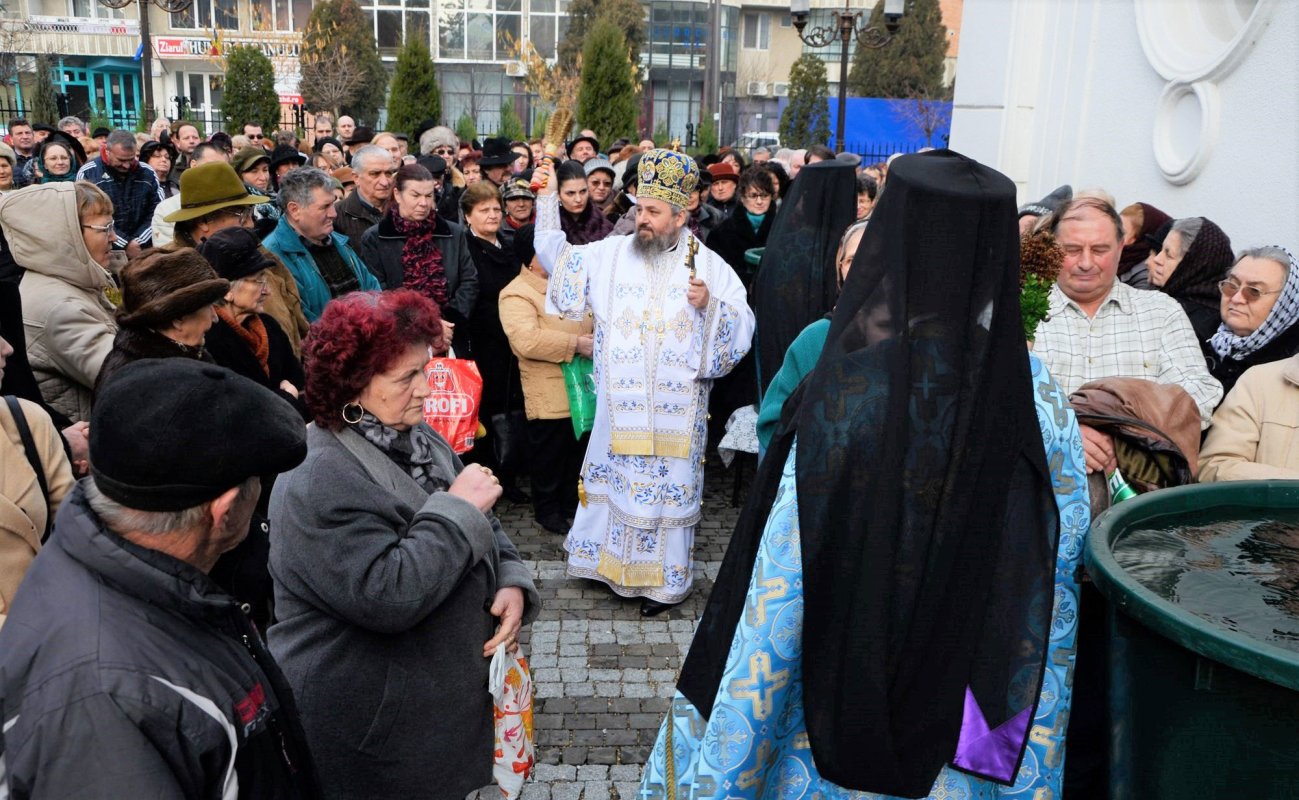Slujiri arhierești, la Botezul Domnului 25587