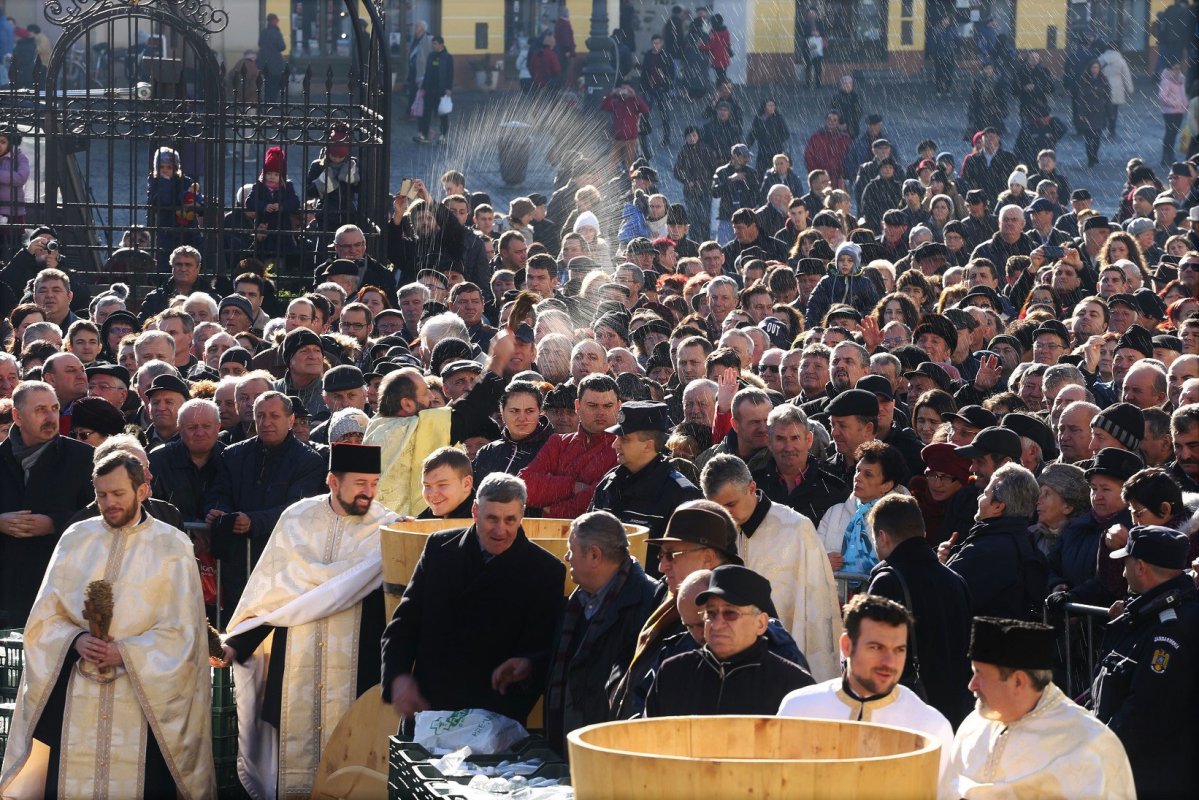Slujiri arhierești, la Botezul Domnului 25593