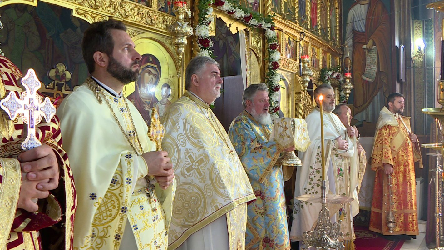 Slujiri arhiereşti în Mitropolia Munteniei şi Dobrogei 25557
