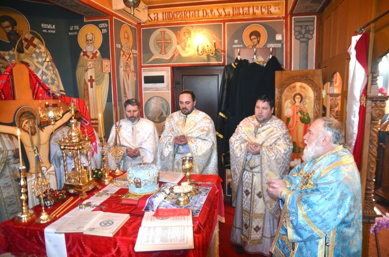 Slujiri arhiereşti în Mitropolia Munteniei şi Dobrogei 25558