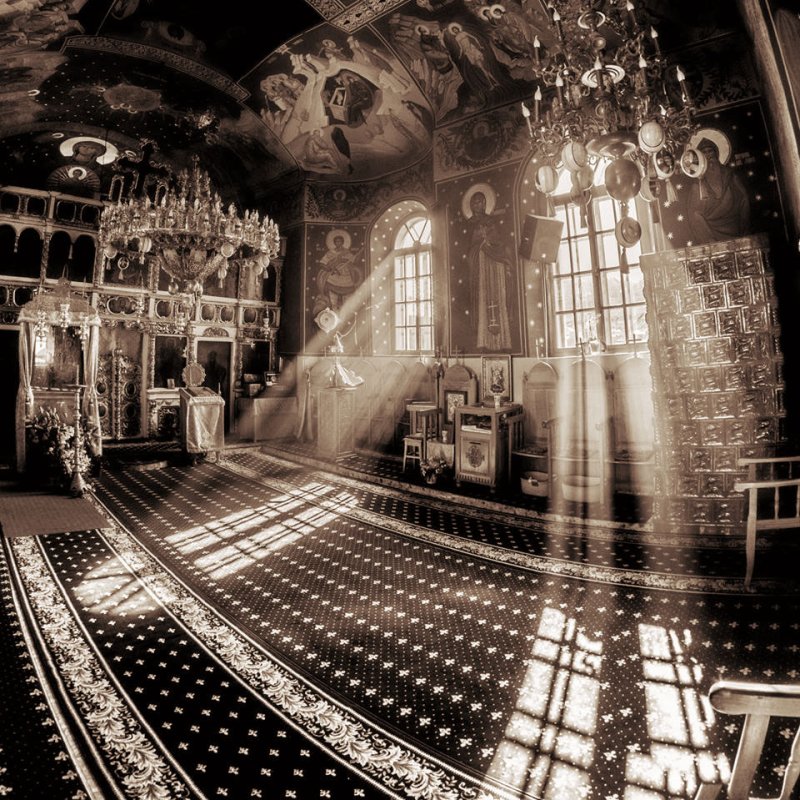 Mănăstirea Bujoreni, prezentată în cadrul unei expoziții din Lisabona 25489