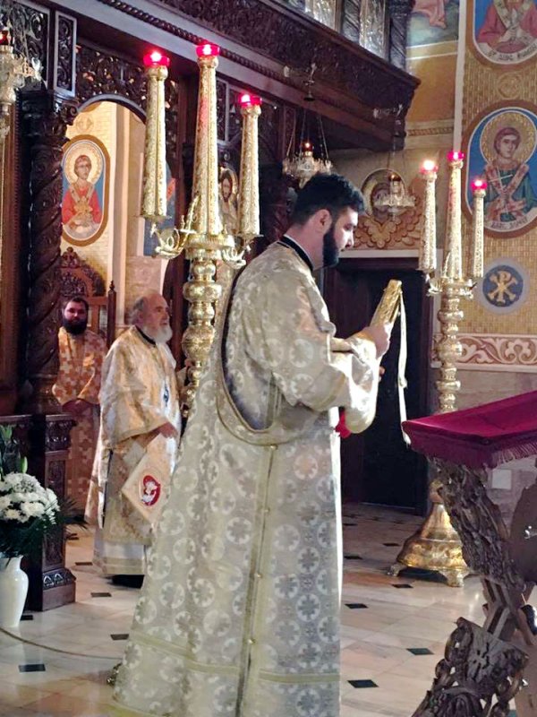 Zi de sărbătoare în Mitropolia Banatului 25476