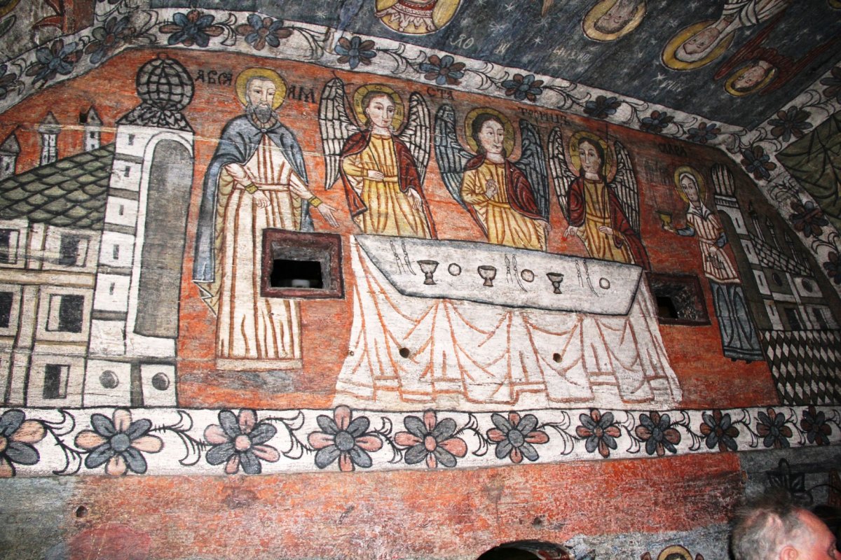 Biserica din Rogoz, coloana infinitului pe plaiuri maramureşene 25404