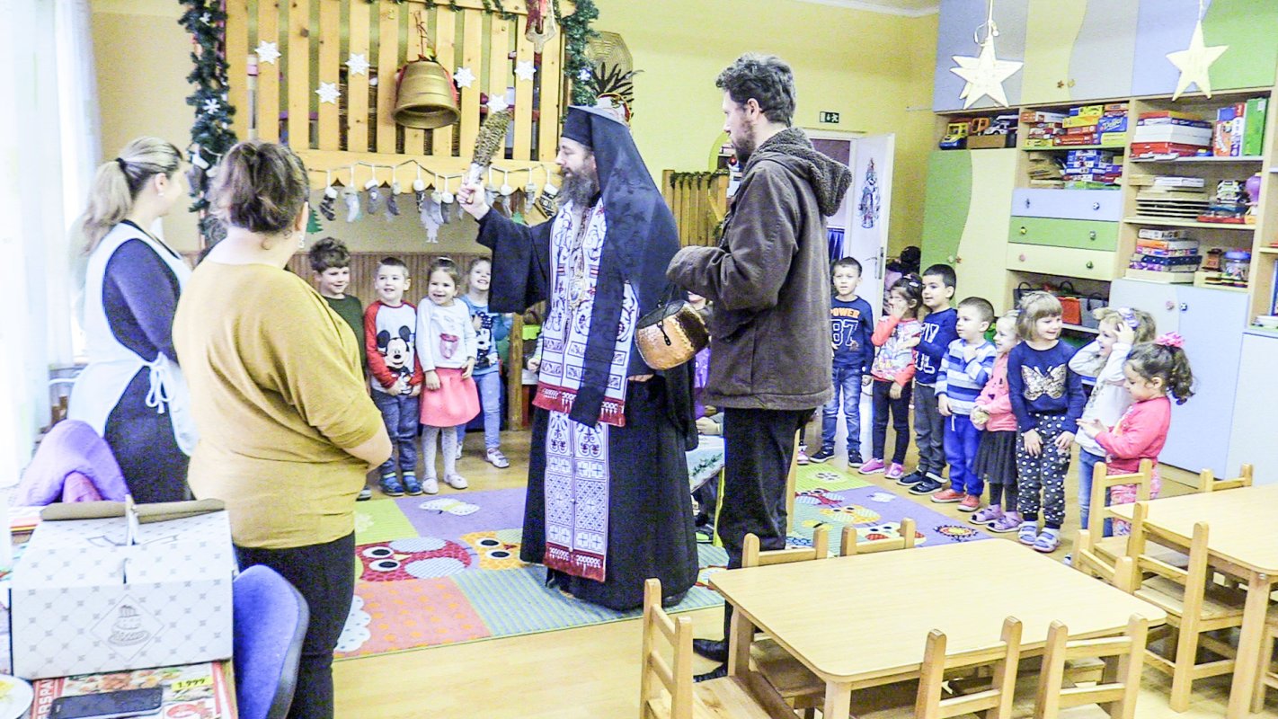 Binecuvântarea instituțiilor românești din Giula, Ungaria 25351