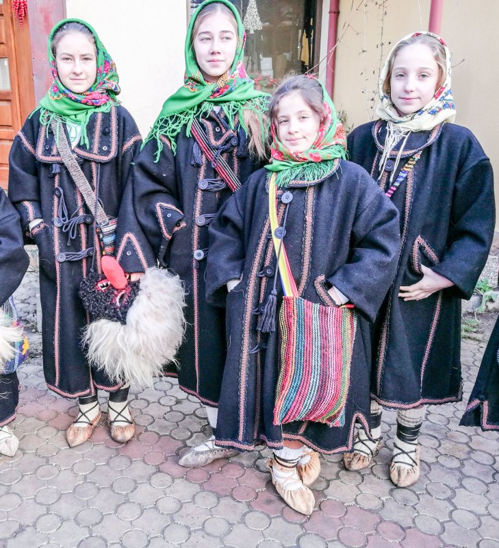 „Cordăreanca”, o fabuloasă stampă a satului de odinioară 25349