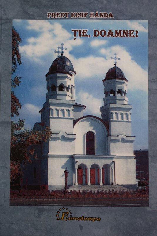 Două volume născute din bucuria slujirii prin cuvânt 25341