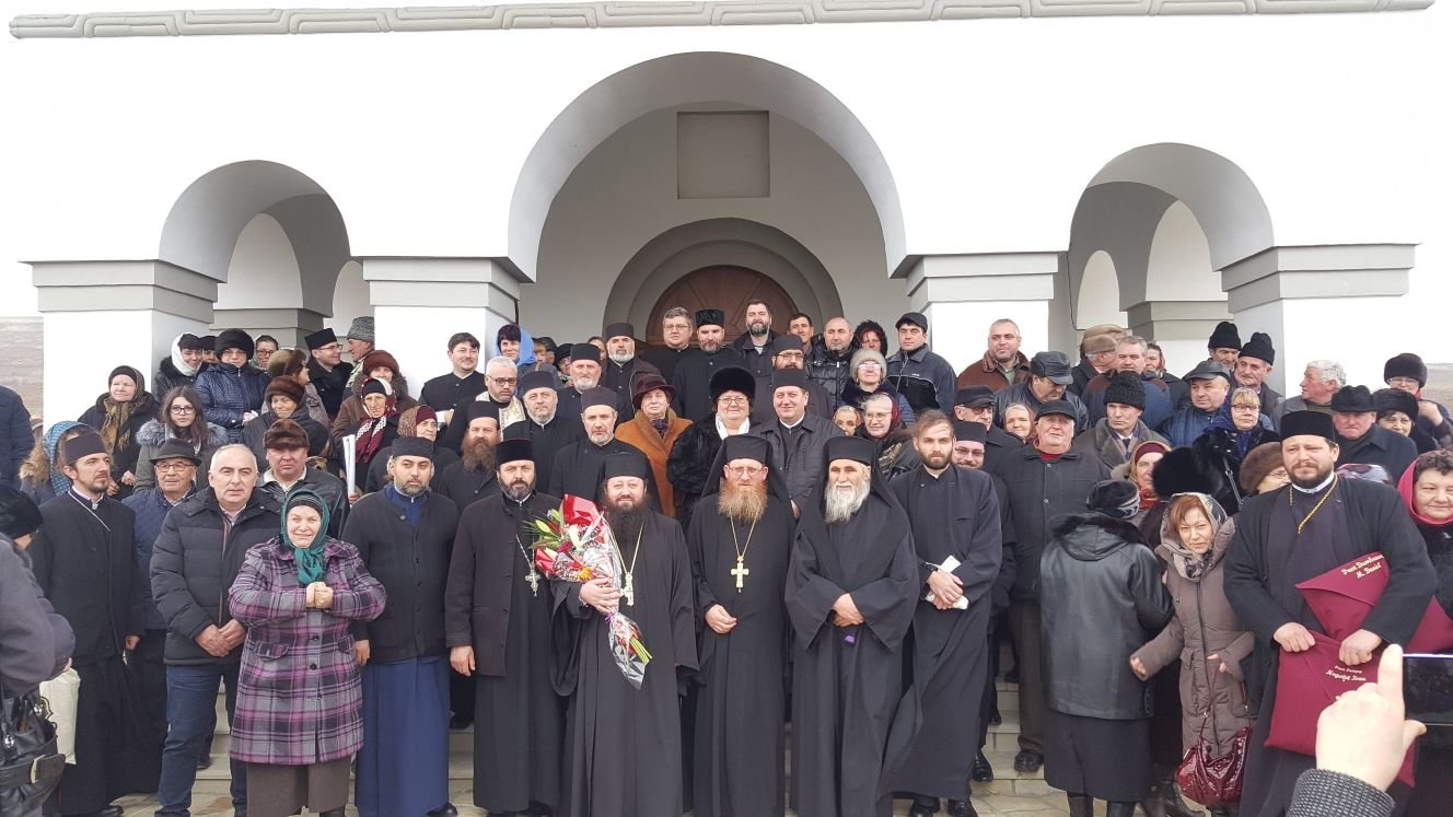 Sfântul Cuvios Antipa, serbat în satul natal  25321