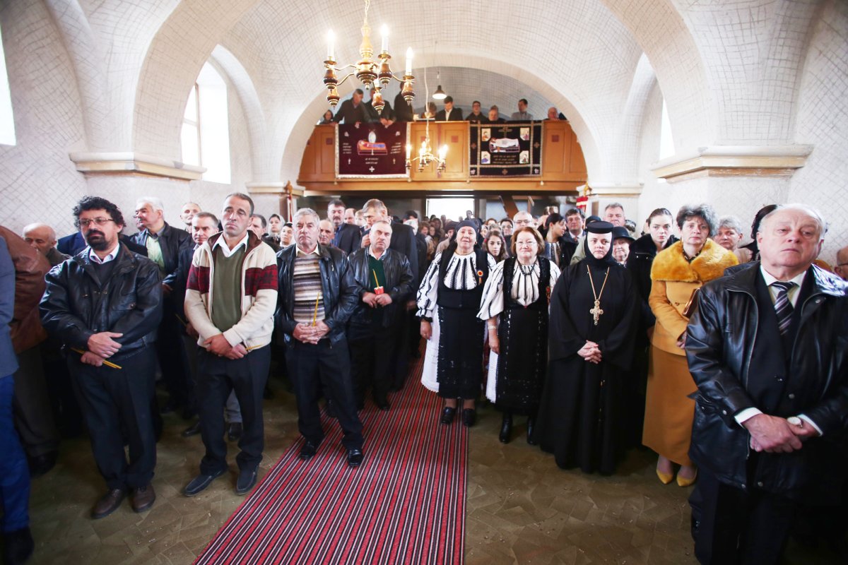 Șoarș, satul copiilor iconari din Podişul Hârtibaciului 25328