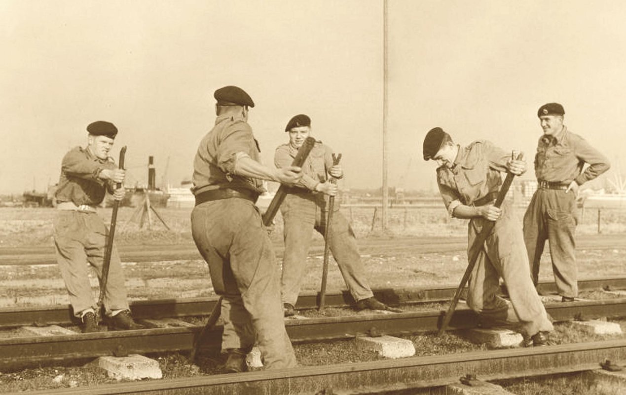 Aroganța aduce umilința 159298