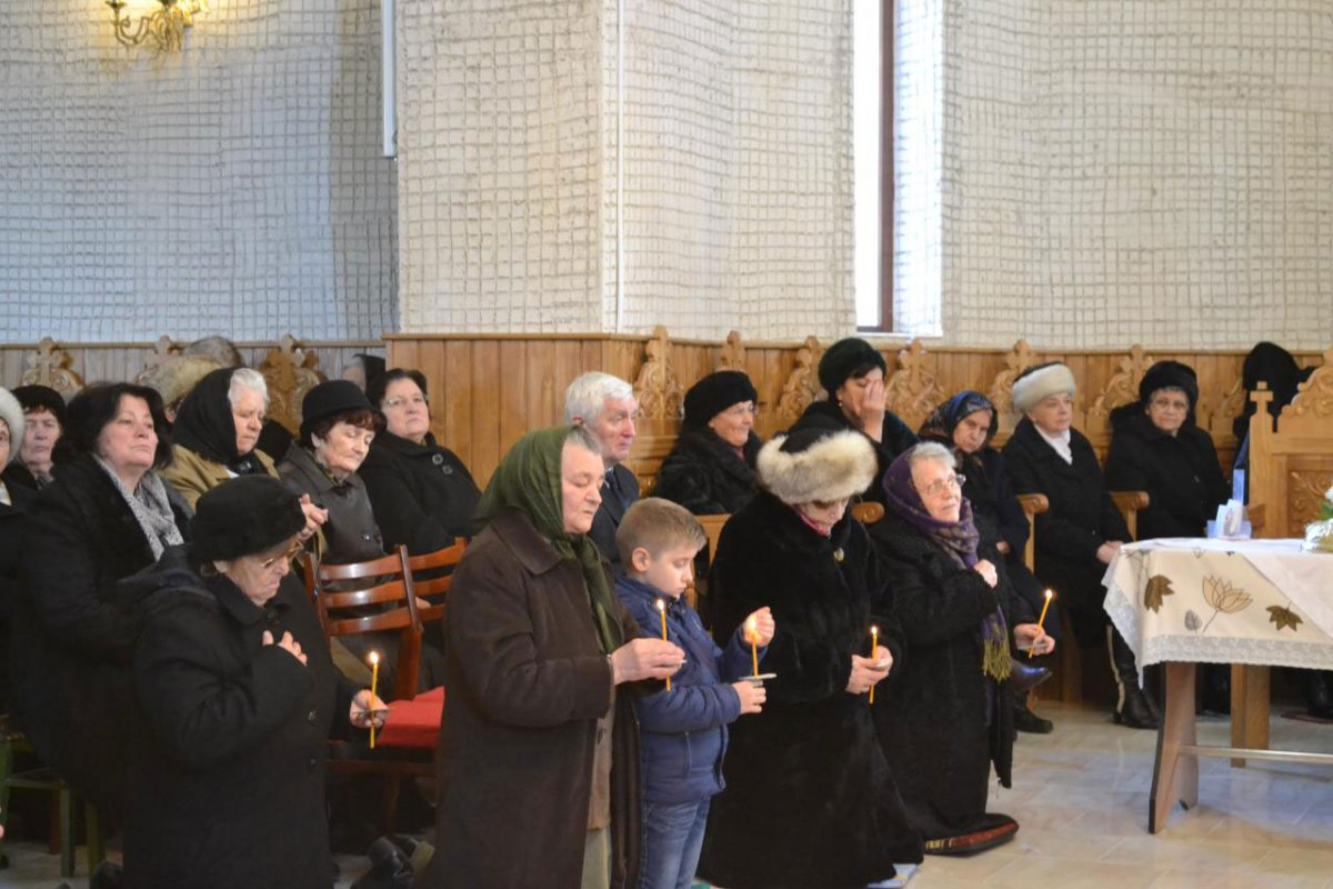 Slujiri arhiereşti în Duminica a 29-a după Rusalii 25112