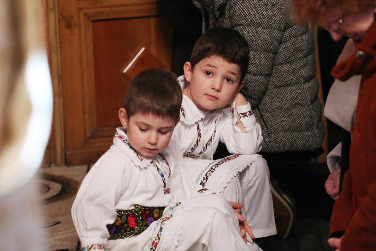 Slujiri arhiereşti în Duminica a 29-a după Rusalii 25113