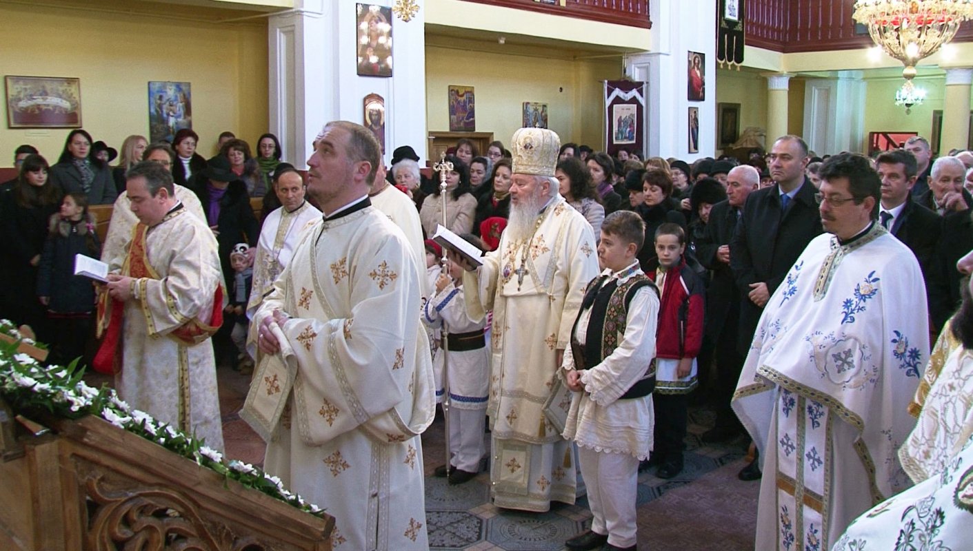 Slujiri arhiereşti în Duminica a 29-a după Rusalii 25116
