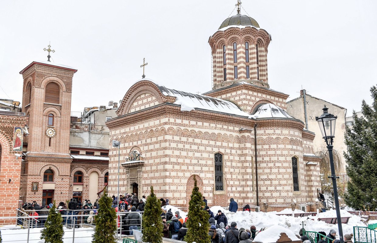 Istorie şi credinţă sub ocrotirea Cuviosului iubitor de pustie 25083