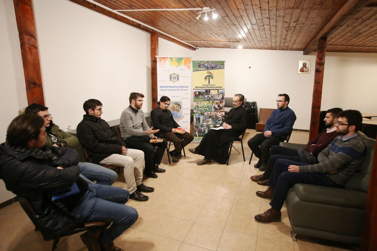 Seară literară la Sibiu, dedicată poetului Mihai Eminescu 25067