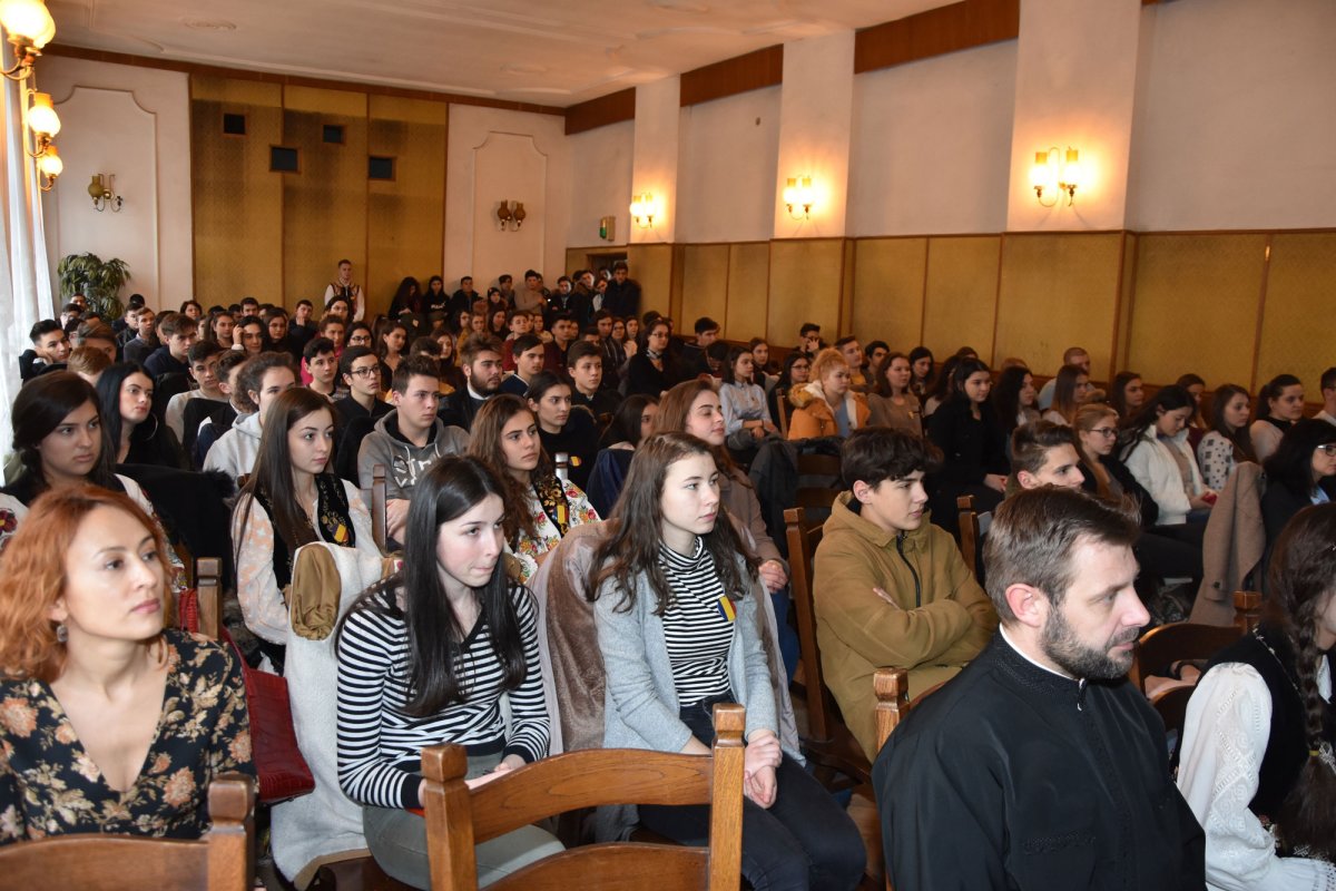 Evocarea lui Mihai Eminescu la Caransebeș 25011