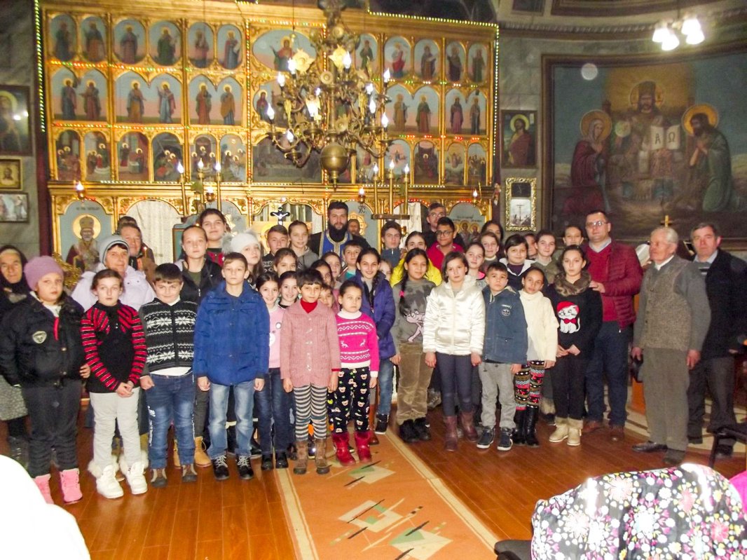 Parohia Floreştii de Sus şi-a serbat hramul 25009