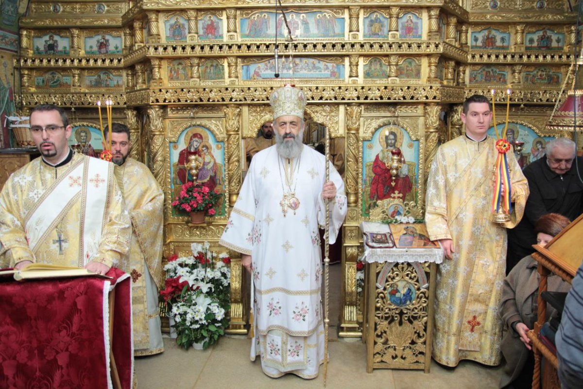 Hramul Bisericii „Sfântul Antonie cel Mare” din Alba Iulia 24933