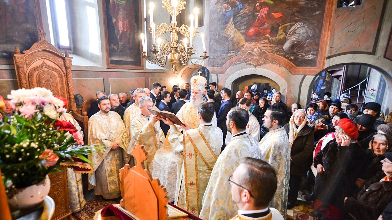 Hramul Paraclisului eparhial Kretzulescu din Târgoviște 24967