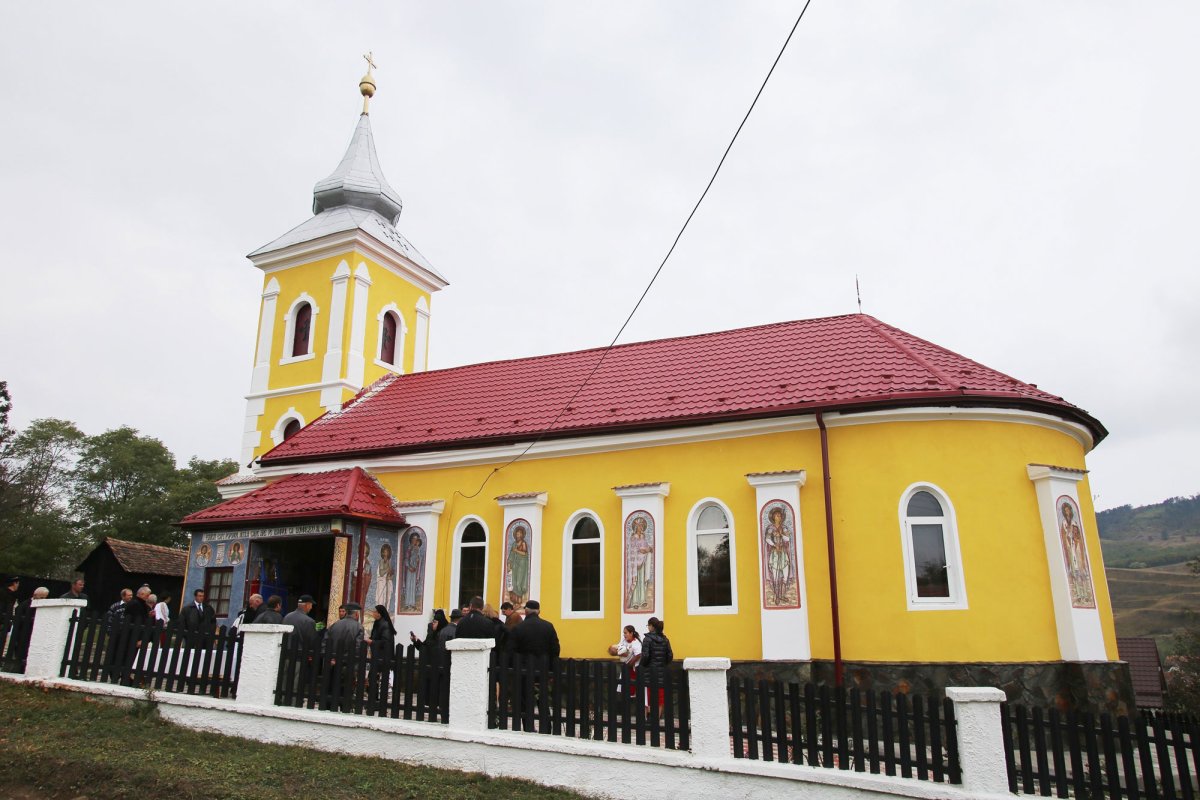 Jibert, satul unde tinerii au reînviat tradițiile 24935