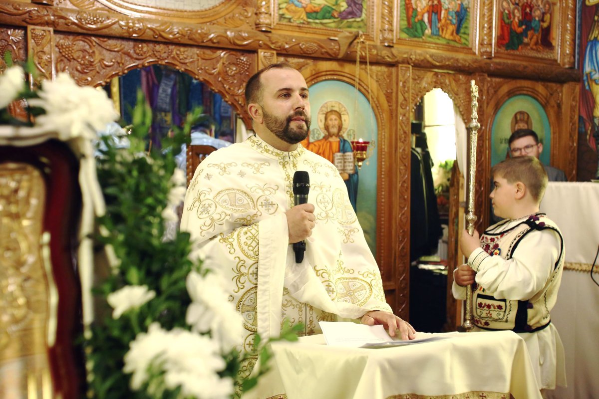 Jibert, satul unde tinerii au reînviat tradițiile 24938