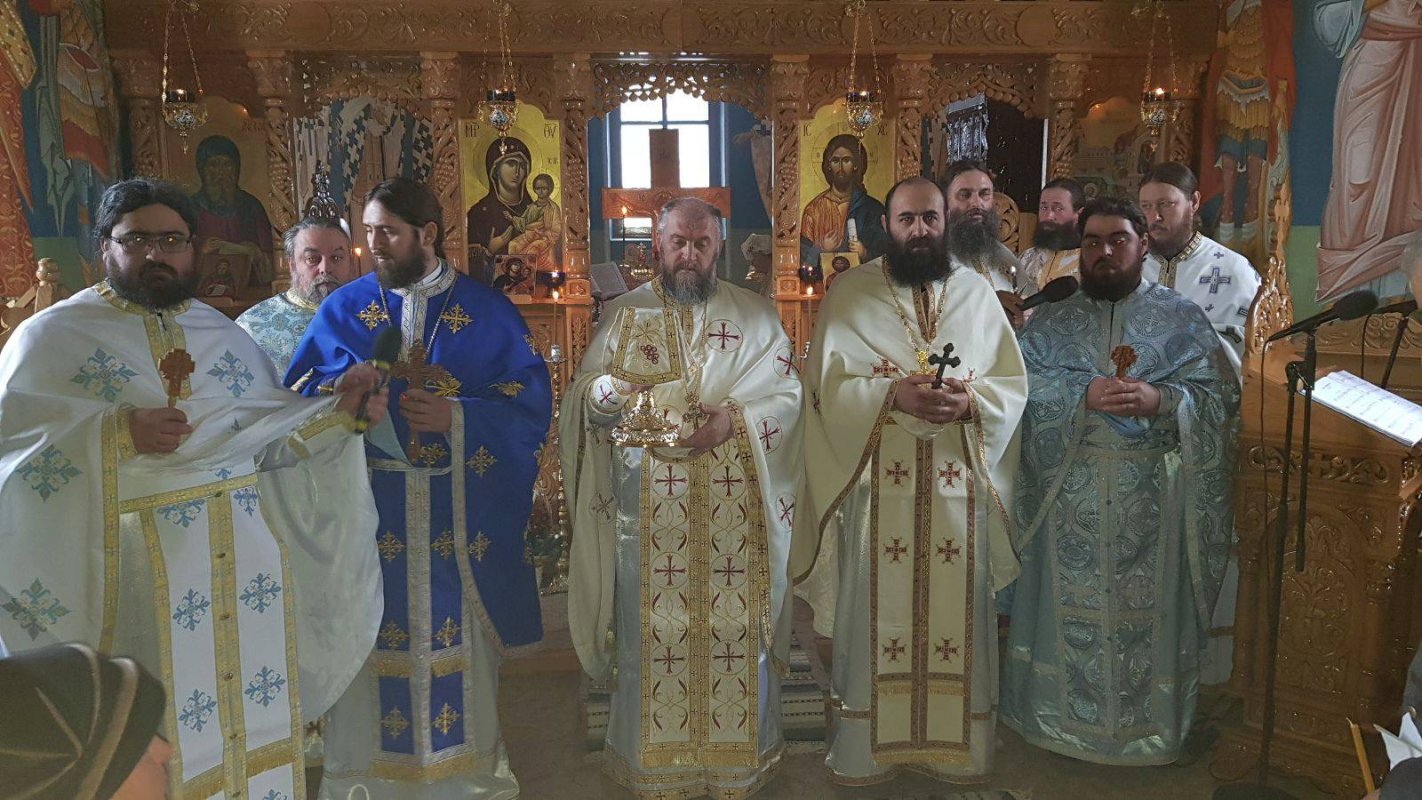 Schitul Icoana Veche și a serbat hramul de iarnă 24929