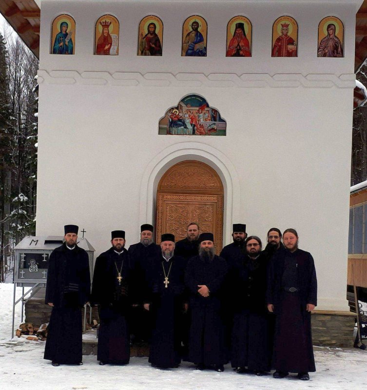 Schitul Icoana Veche și a serbat hramul de iarnă 24930