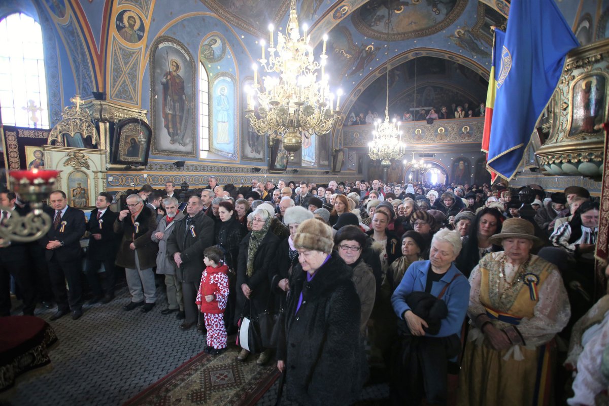 Slujiri arhierești în Duminica a 32-a după Rusalii 24750