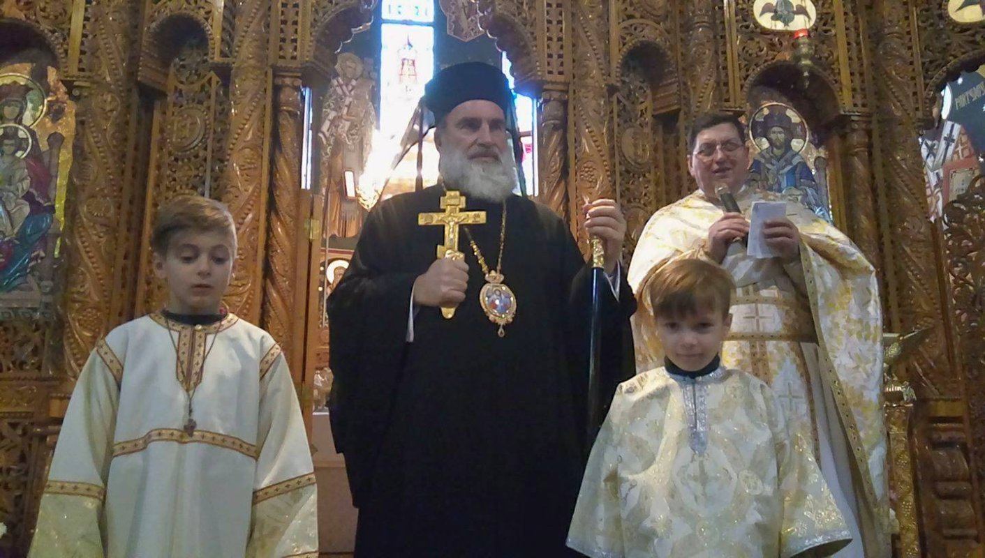 Slujbe arhierești în protopopiatele Bacău și Vaslui 24681