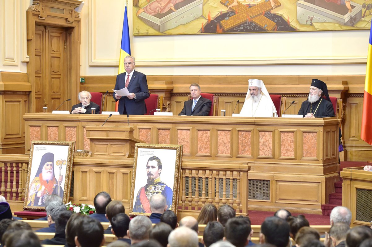 Eveniment academic pe Colina Bucuriei 24662