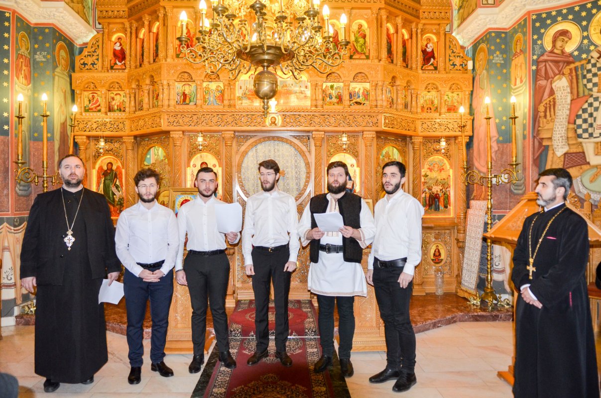 Seară culturală dedicată Unirii Principatelor la Parohia Mărcuța  24519