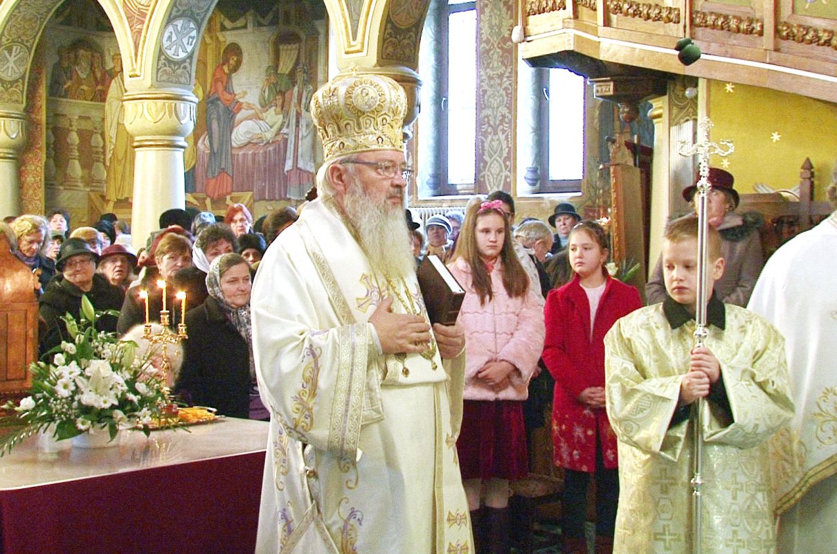 Slujiri arhiereşti, în Duminica Vameşului şi a Fariseului 24364