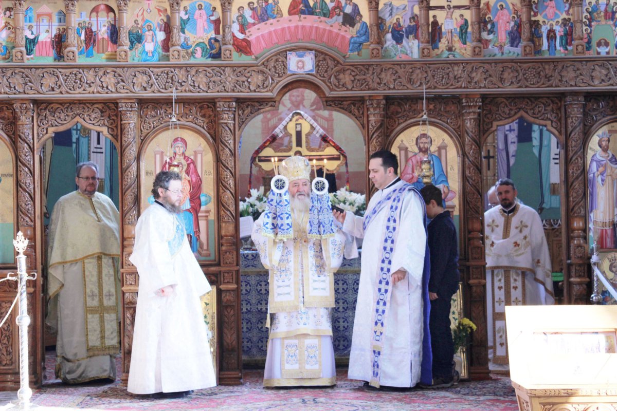 Slujiri arhiereşti, în Duminica Vameşului şi a Fariseului 24366