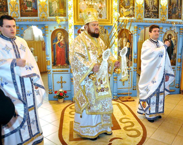 Slujiri arhiereşti, în Duminica Vameşului şi a Fariseului 24369