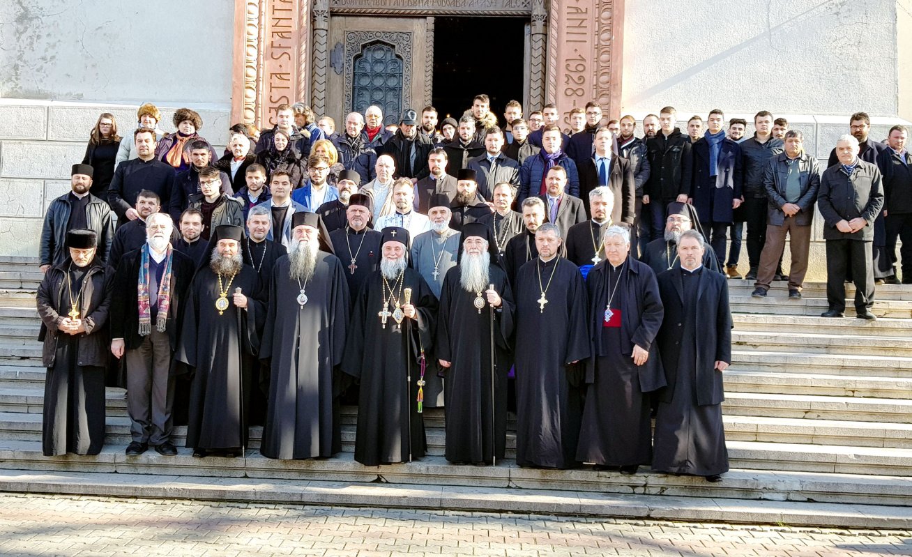 Hramul Facultăţii de Teologie din Craiova 24325