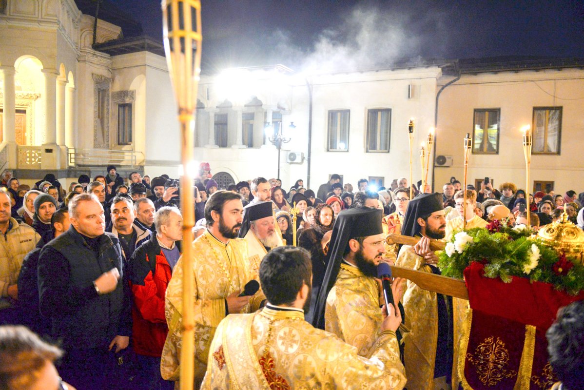 Procesiune la Catedrala Patriarhală 24346