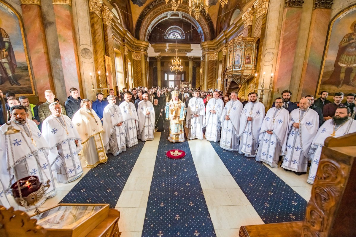 Sărbătoarea ocrotitorilor teologilor la București 24342