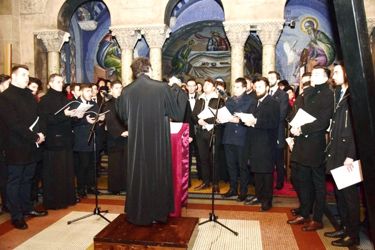 Sărbătoarea Sfinţilor Trei Ierarhi 24257