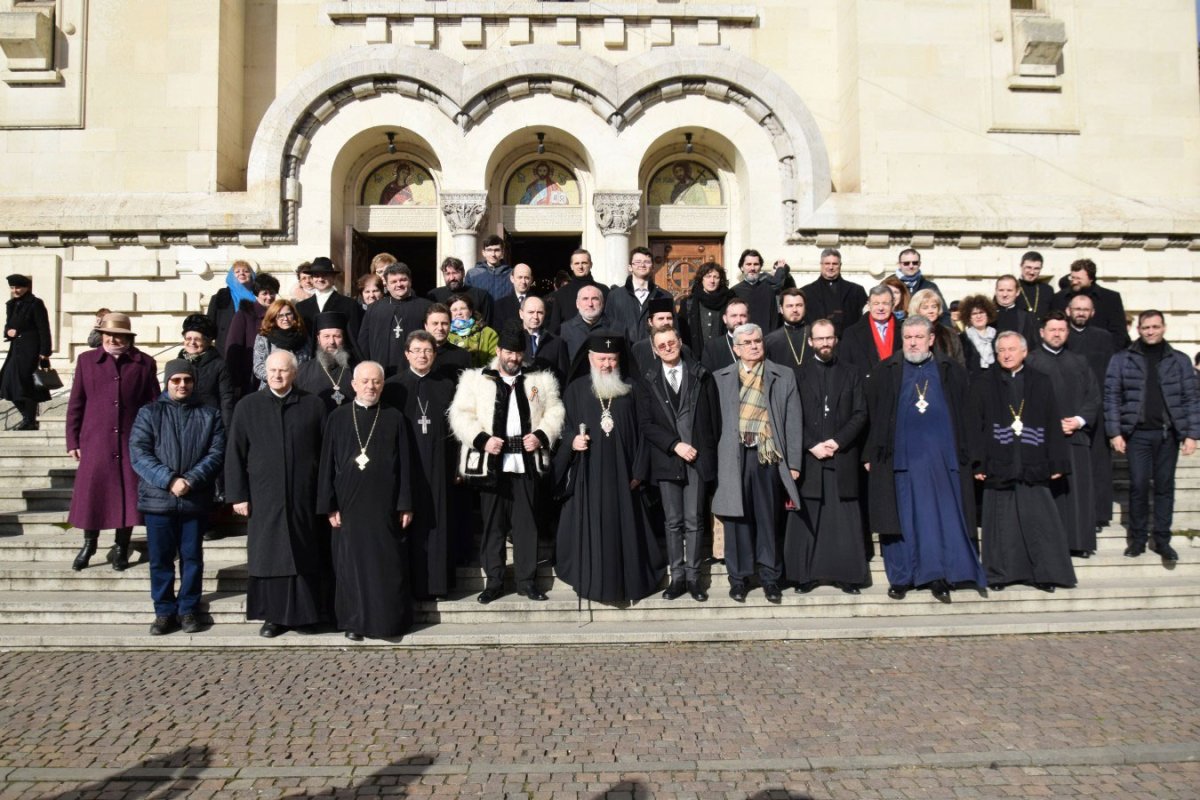 Sărbătoarea Sfinţilor Trei Ierarhi 24261