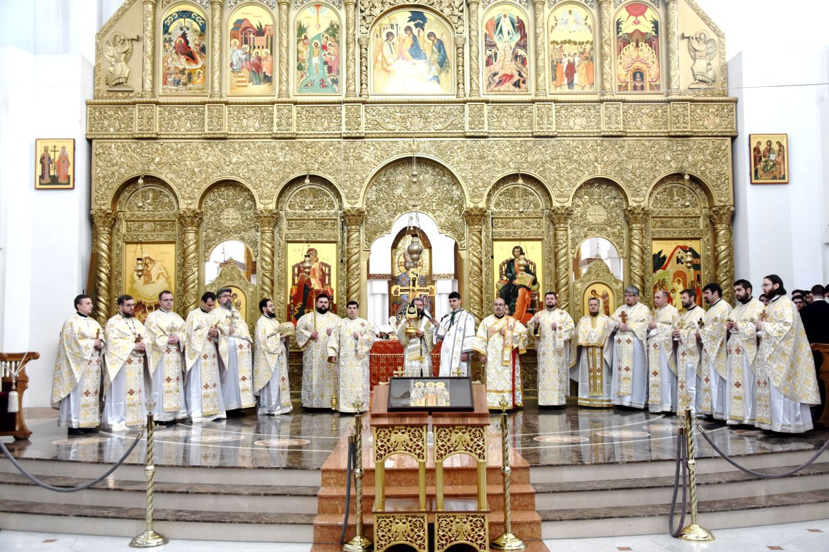 Sărbătoarea Sfinților Trei Ierarhi la Caransebeș 24274