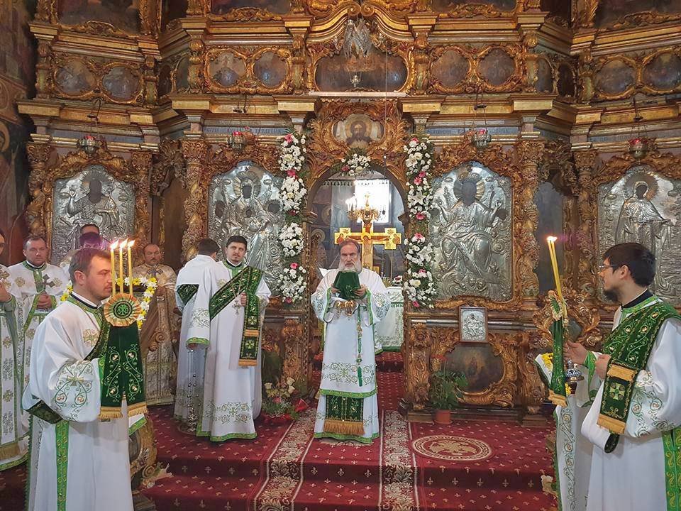 Slujbe arhierești la Suceava și la Roman 24006