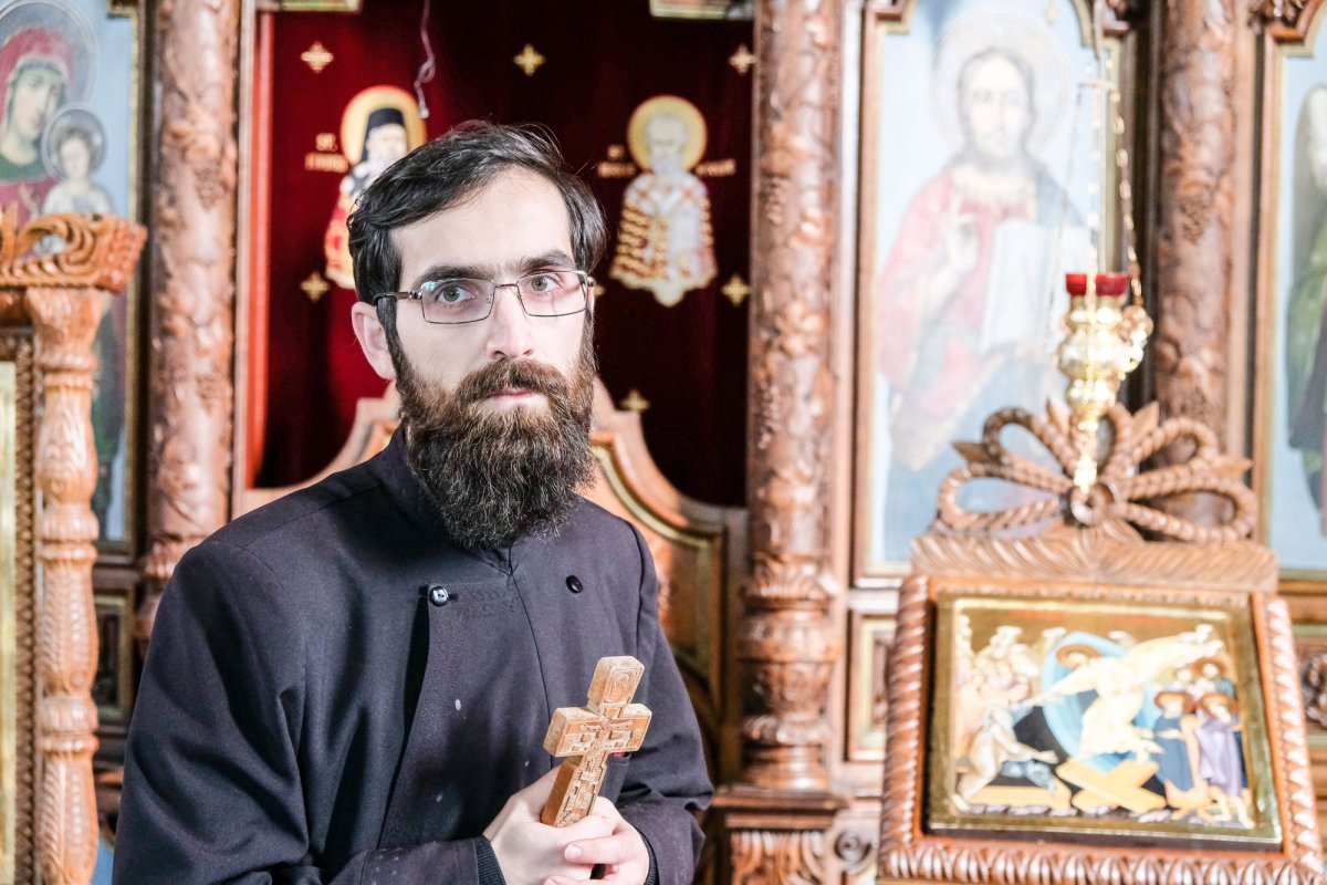 Comunitatea celor care vor să iasă din nefericire 23988