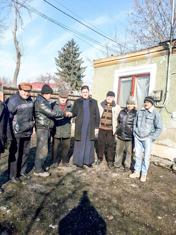 Daruri pentru persoanele încercate de greutăți 23925