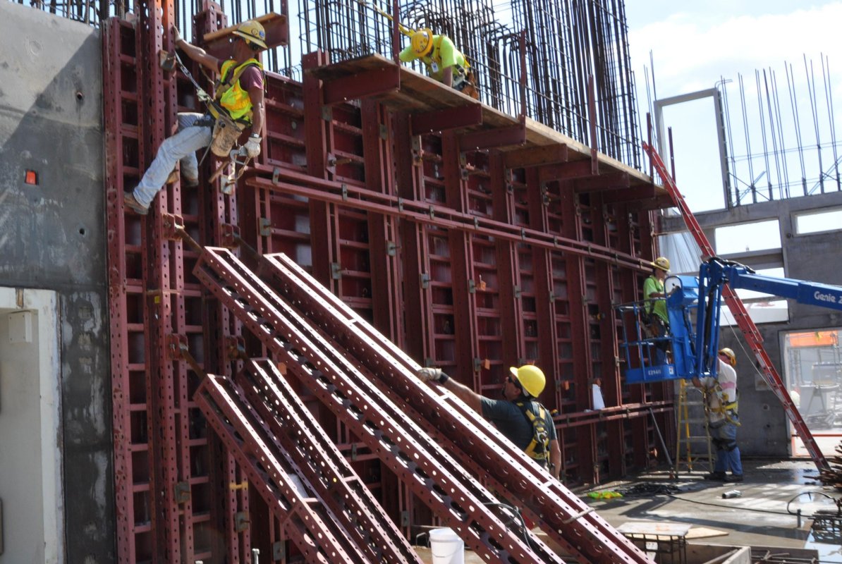 Drepturile românilor din Marea Britanie rămân garantate 23937