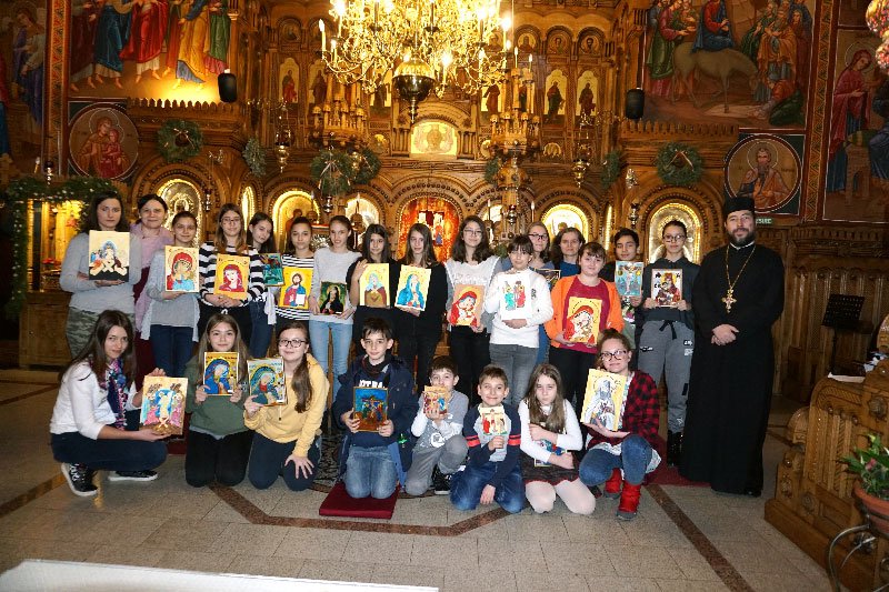 Atelier de icoane la Parohia „Buna Vestire”-Belu 23881