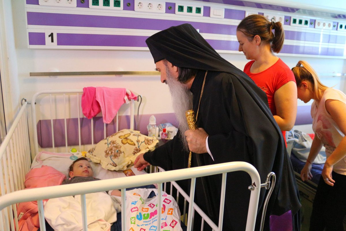 Bilanț al activității sociale a Arhiepiscopiei Tomisului 23876